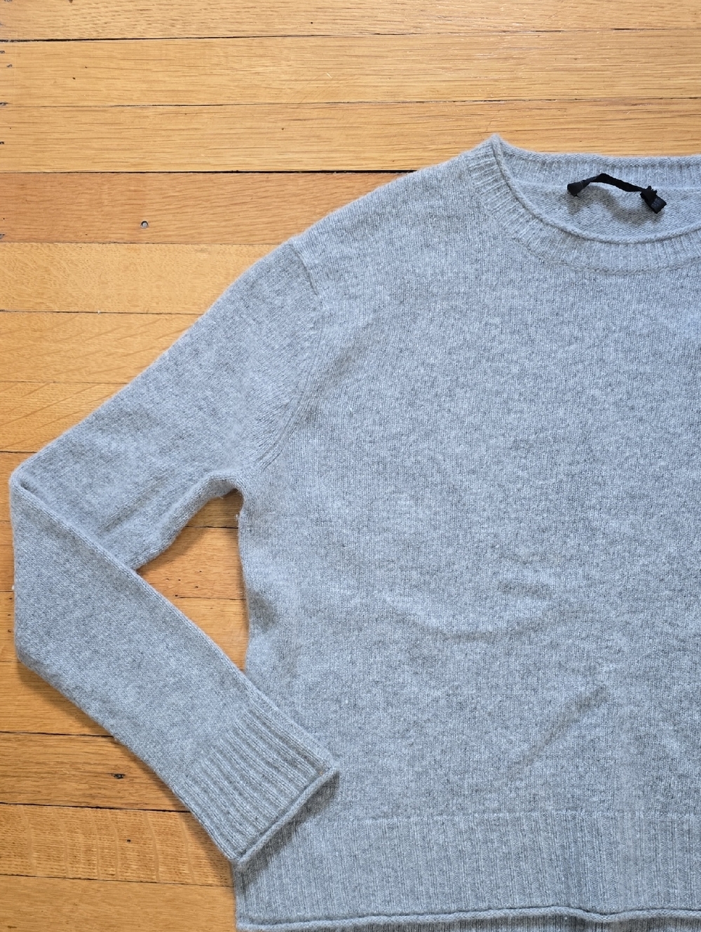 Jenni Kayne, Everyday Gray Wool Cashmere Blend Crewneck Sweater, EUC, W's XS - Picture 6 of 13